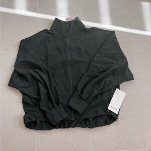 NWT Lululemon Define Relaxed-Fit Jacket *Luon in  Rainforest Green 
size 6
